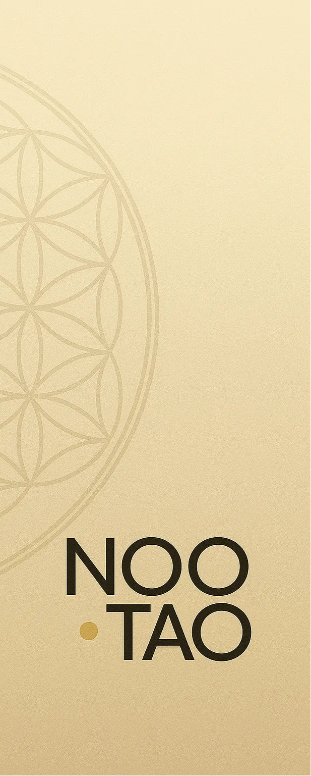 Banner vertical de Noo·Tao con fondo dorado y patrón de flor de la vida en tono sutil, diseño premium para nutracéutica avanzada.